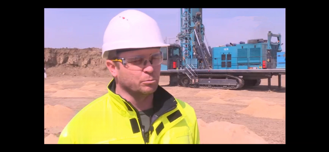 月钻进31518米，，，，，，恒峰g22智能牙轮钻机施工效率创历史新高