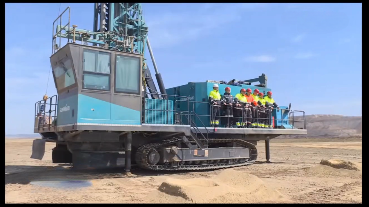 月钻进31518米，，，，，，恒峰g22智能牙轮钻机施工效率创历史新高