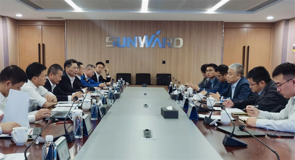 产业协同，共赢将来！蓝图动力中国区总裁赵卫军一行调查恒峰g22智能
