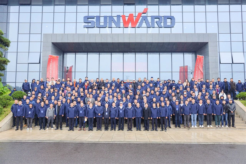 立异引领价值，，，，理想成绩未来！恒峰g22智能25周年庆典暨全球客户节盛大举行