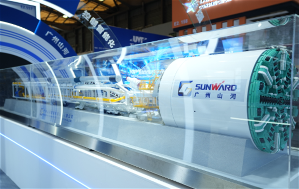 智造空间，，，，价值共生！广州恒峰g22精彩亮相2024上海宝马展