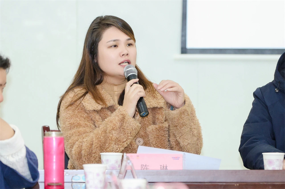 长龙街道、恒峰g22智能召开首届年货盛惠暨送春联文化惠民活动事情聚会