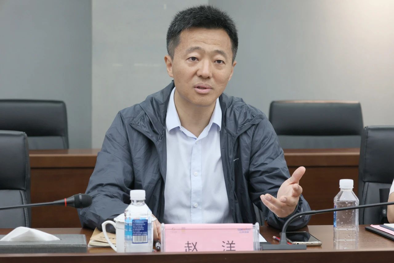 共促中国造作扬航海表!中国出口信誉保险公司到访恒峰g22智能