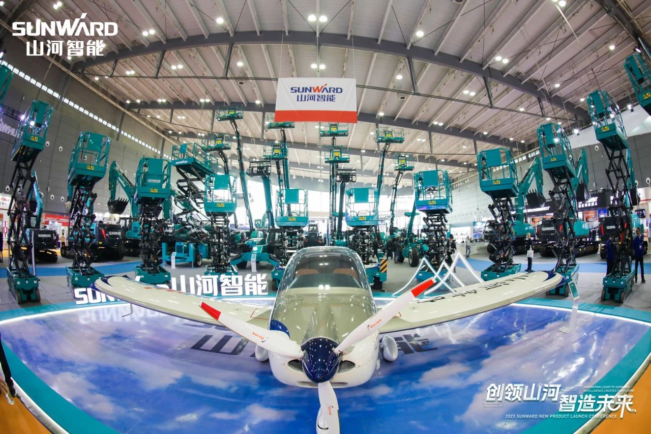 2025 CICEE | 恒峰g22智能历届长沙展高光回首！再启新篇，邀您共赴创新之约！