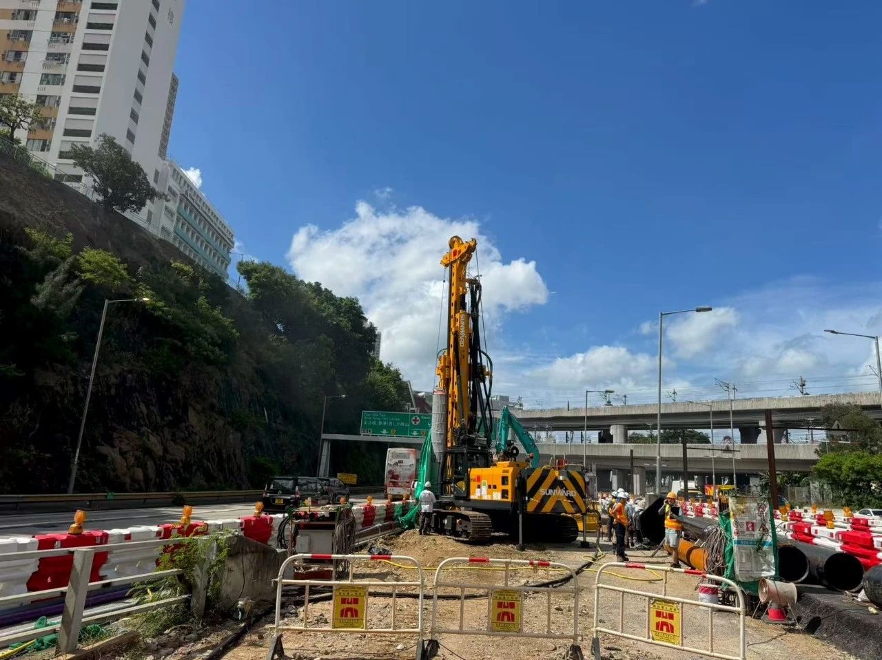 硬核首秀!恒峰g22智能SWDTH800大直径潜孔锤钻机进击香港市场