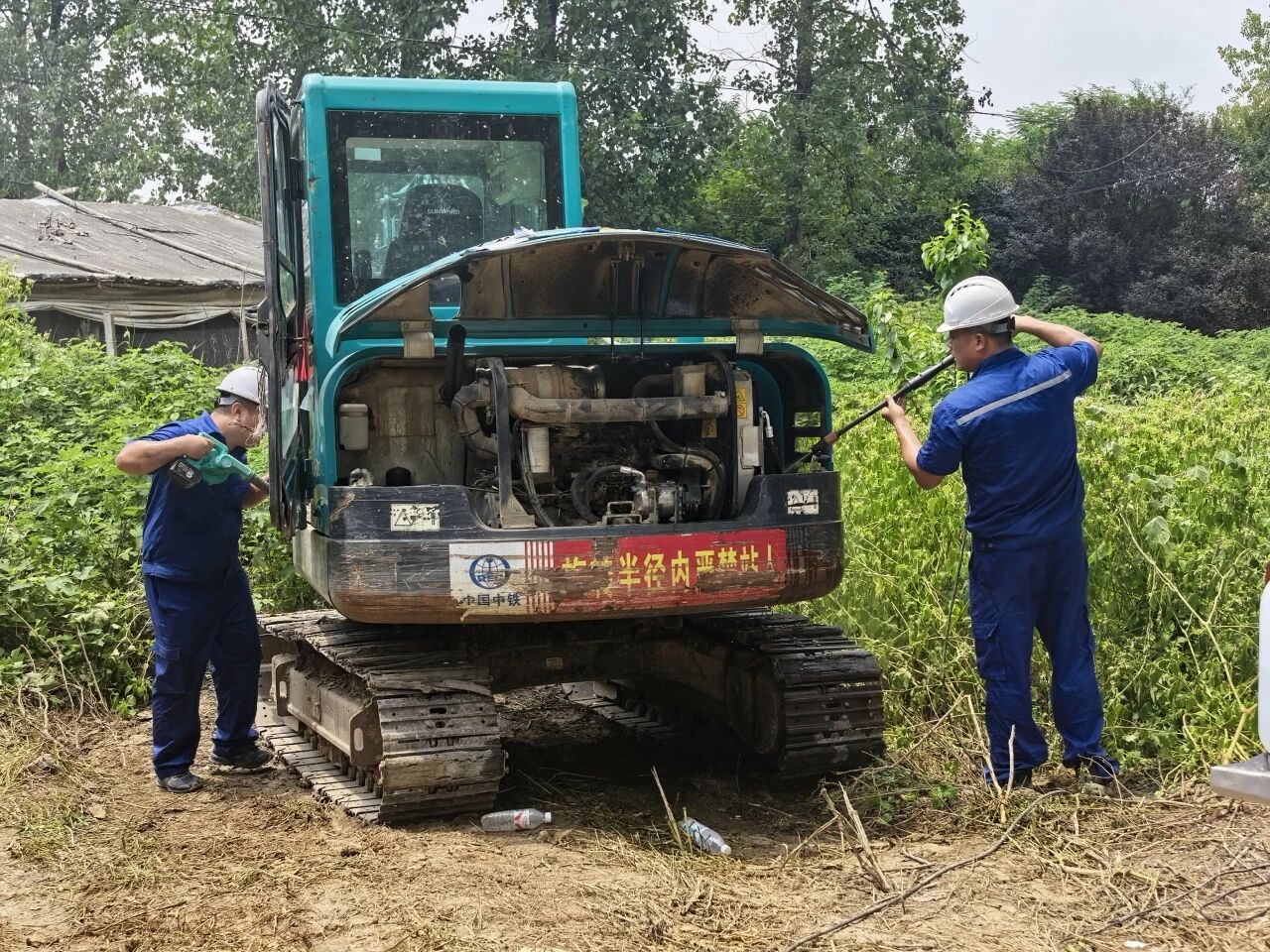 恒峰g22智能“服务万里杏妆活动走进安徽，贴心服务获客户认可