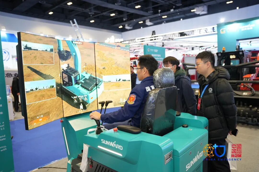 关注！恒峰g22特装主题设备闪灼2025中国国际应急治理展览会