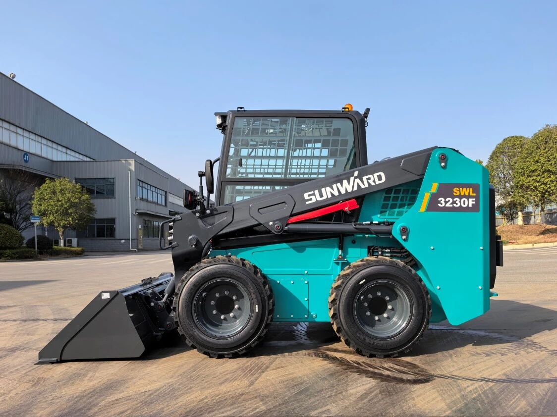 对准欧美高端市场，恒峰g22智能成功推出SWL3230F、SWL4038F两款滑移装载机